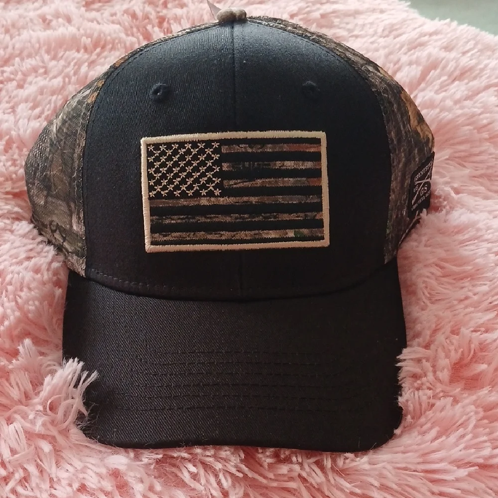 Grunt Style Camouflage Trucker Hat in Black and Camo - Picture 1 of 5